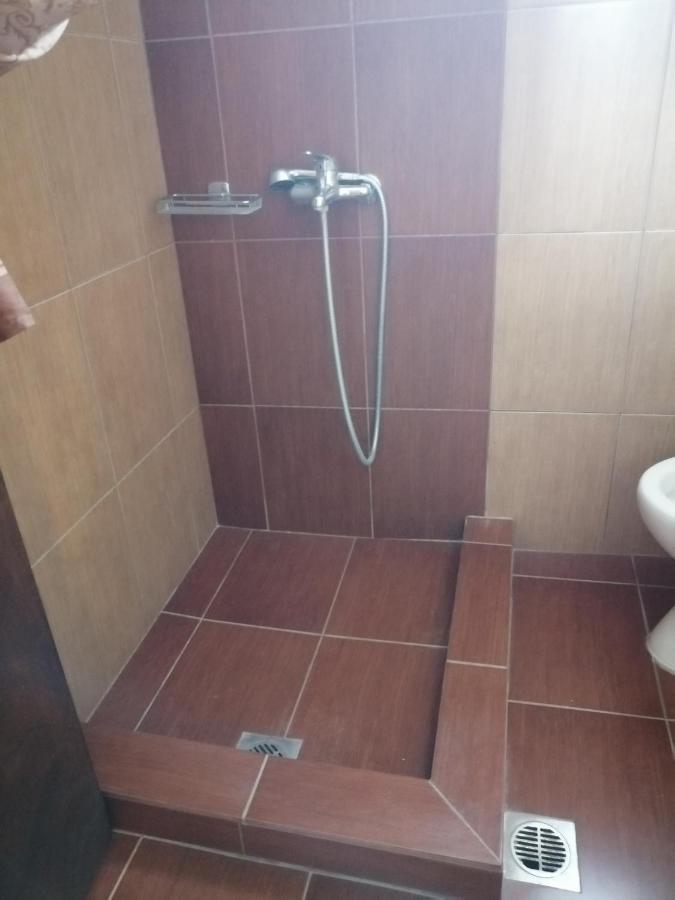 Ο Ακλόνητος Aparthotel Nea Mesangala Exterior photo
