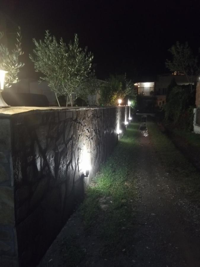 Ο Ακλόνητος Aparthotel Nea Mesangala Exterior photo