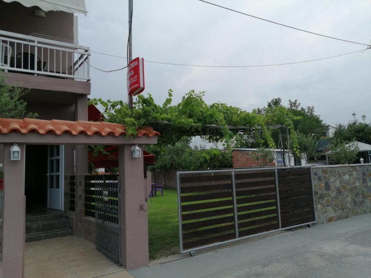 Ο Ακλόνητος Aparthotel Nea Mesangala Exterior photo