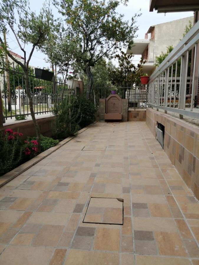 Ο Ακλόνητος Aparthotel Nea Mesangala Exterior photo